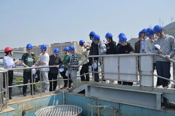 image-20250422101452-3