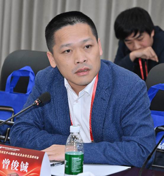 image local-20250110210304-24