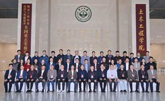 image local-20250110210304-26