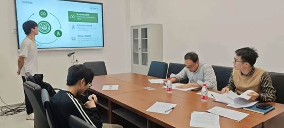 image local-20250110211452-3